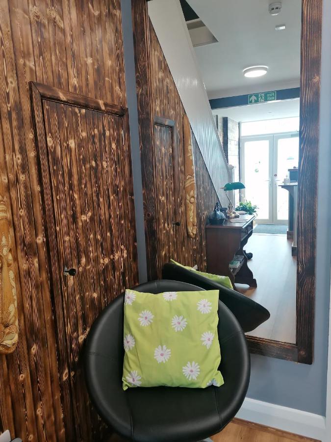 Pensalda Guest House Ньюки Экстерьер фото