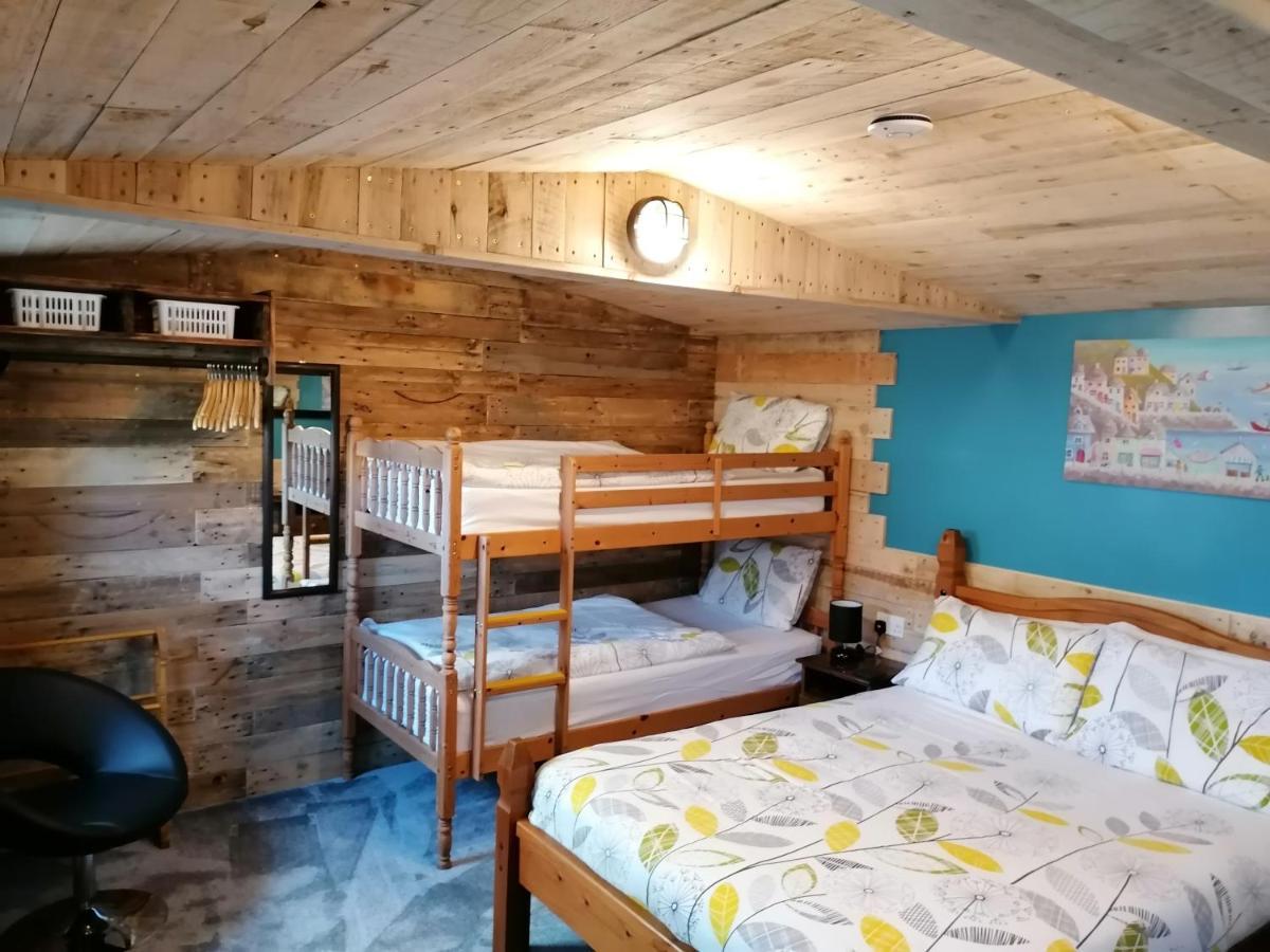 Pensalda Guest House Ньюки Экстерьер фото